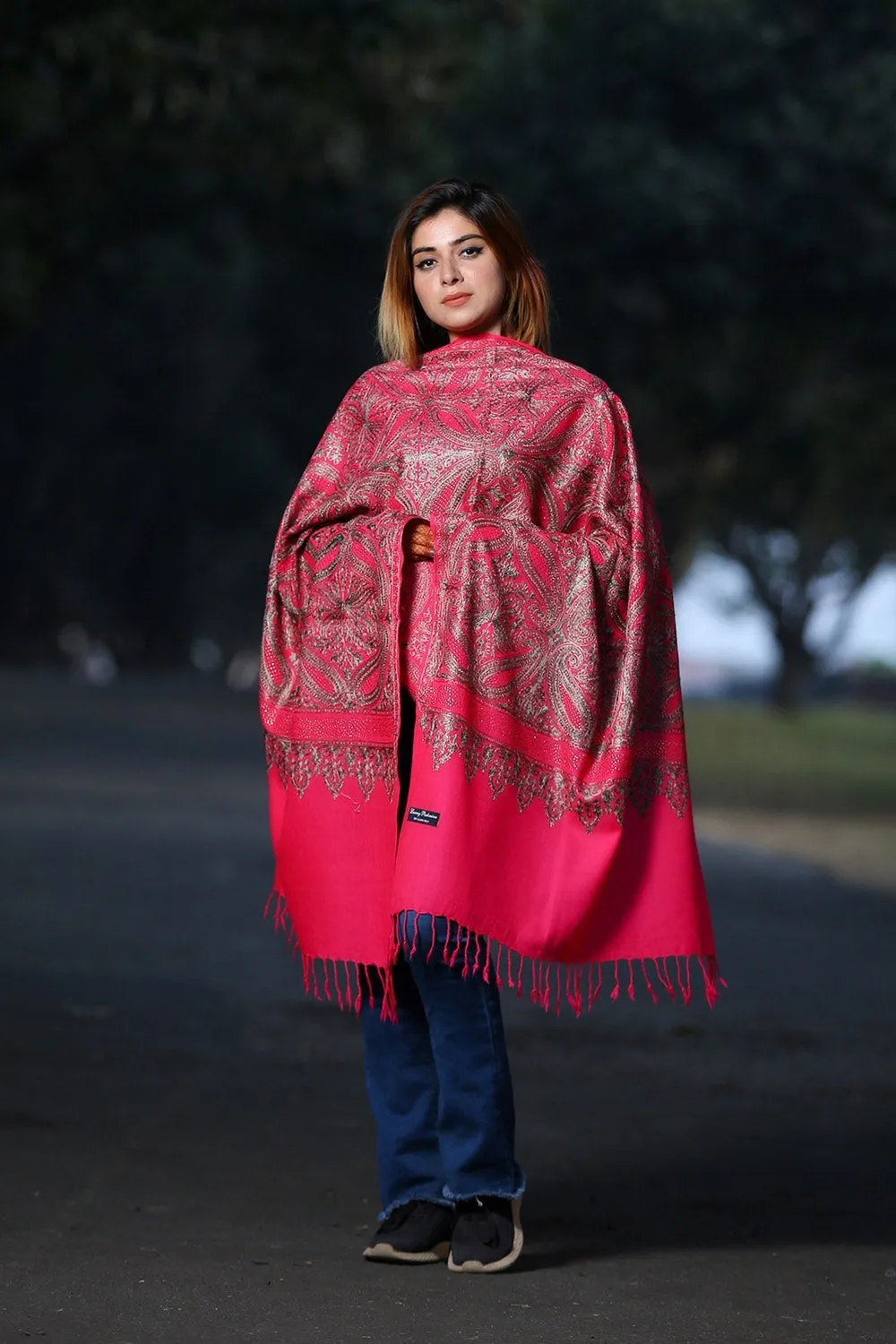 BRIGHT CHARMING PINK COLOUR KASHMIRI STOLE WITH CLASSY SWAROVSKI WORK DEFINES FEMINISM AND ENHANCES SOPHISTICATION