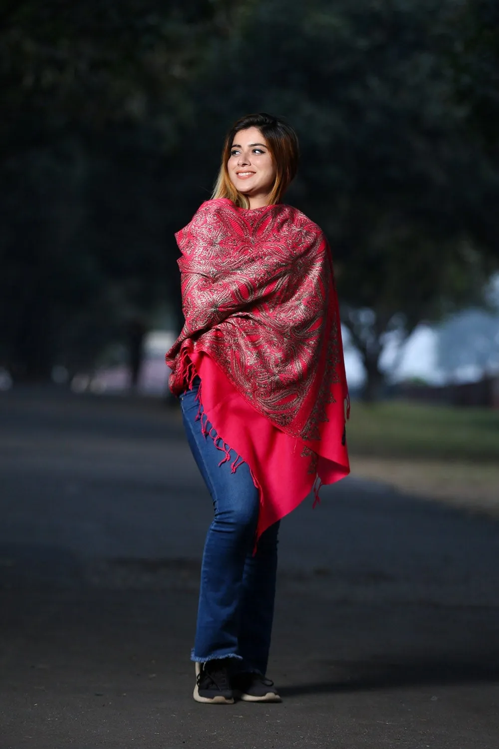 BRIGHT CHARMING PINK COLOUR KASHMIRI STOLE WITH CLASSY SWAROVSKI WORK DEFINES FEMINISM AND ENHANCES SOPHISTICATION