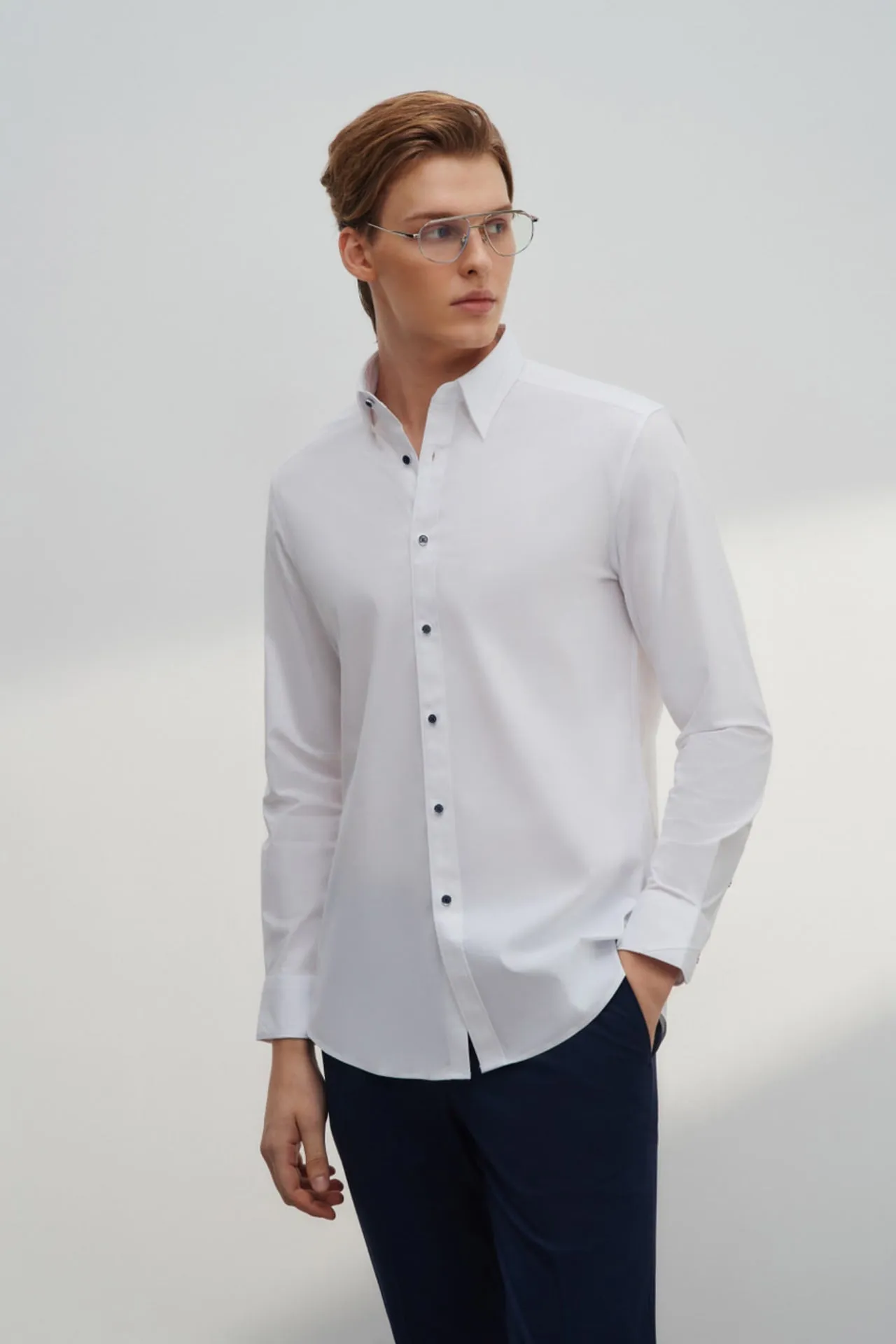 Non-Iron Easy Care Smart Fit Poplin Shirt Design Detail Collar